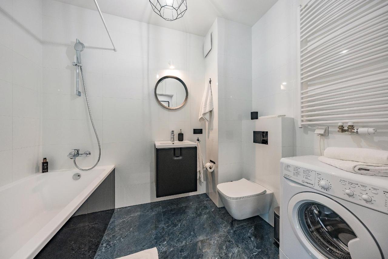 Апартаменти Glow Apartments, Dolny Сопот