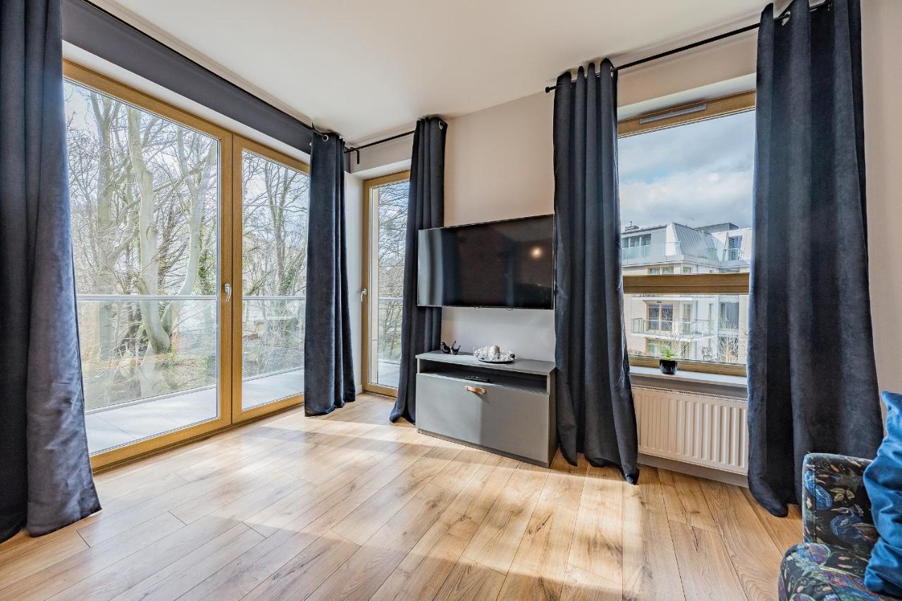 Апартаменти Glow Apartments, Dolny *